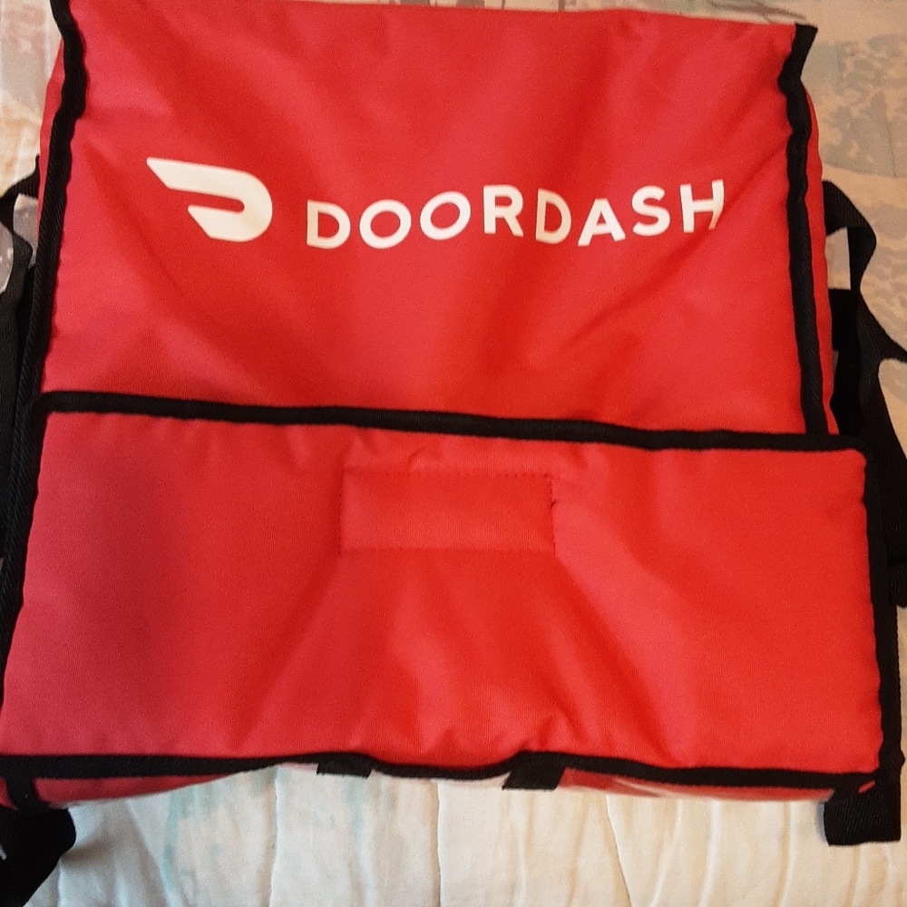 2 Red Doordash bags 🎒